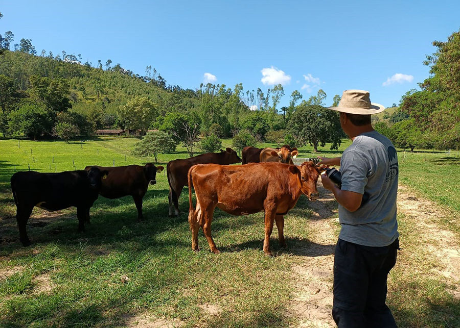 0 – FOTO ABRE -231212_ObservatórioLeiteOrgânico_Fernanda_Samarini_