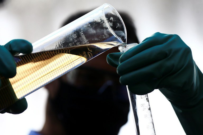 4b02a22b-a991-40cb-89e3-1317ec52a348