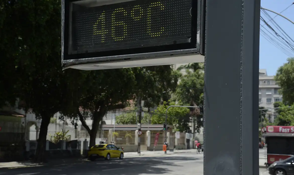 calor_rio_de_janeiro_tmazs_abr_2701220283_0