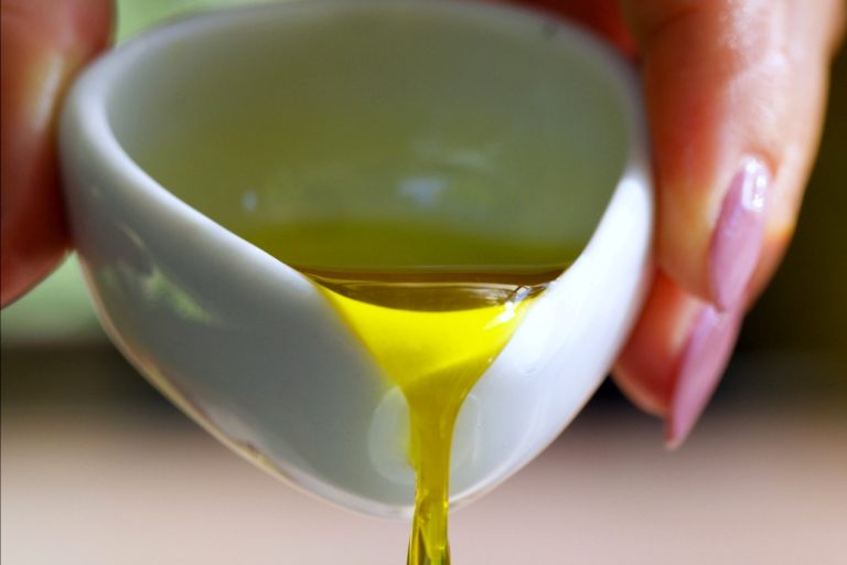 0 – FOTO ABRE -Azeite-Mantikir – Copia